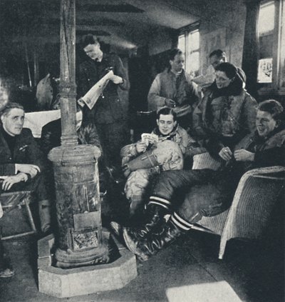 準備ができて、1941 作： Cecil Beaton