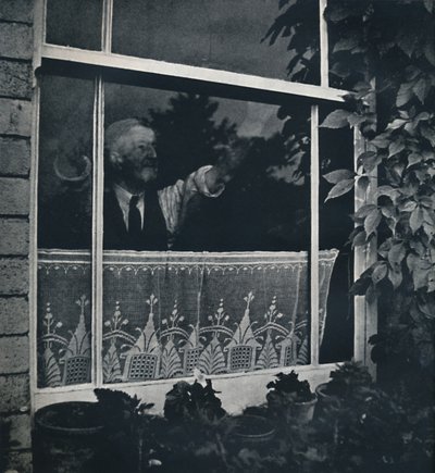 ブラックアウト、1941 作： Cecil Beaton