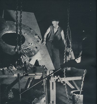 合金の航空機工場準備の労働者、1941 作： Cecil Beaton