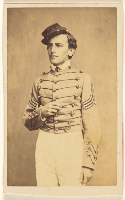 [帽子をかぶり、ナポレオン的な構えをとる南北戦争の兵士たち。］ 作： Charles DeForest Fredricks