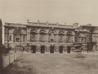 ケンブリッジ大学図書館 作： Charles Latham