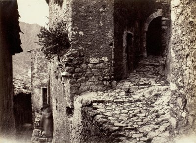Roquebrune 近くの Sainte-Agnès の通り 作： Charles Nègre