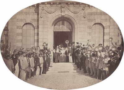 Asile Impérial de Vincennes：1859年8月15日の皇帝への敬礼（写真） 作： チャールズ・ネグレ
