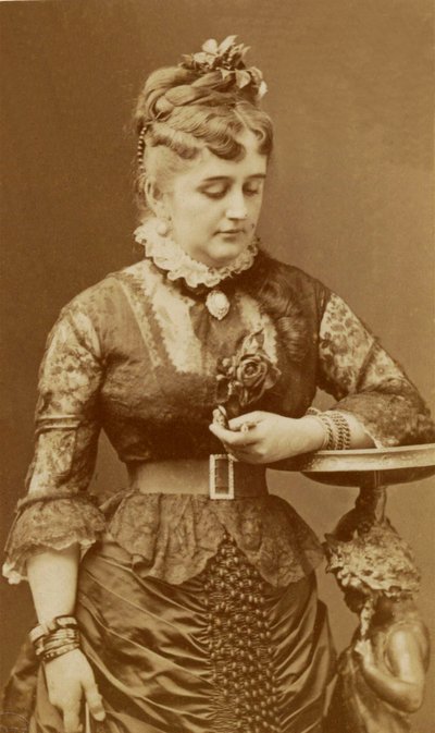ファニー・リア、1875年頃 作： Charles Reutlinger