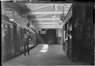 リバプール ストリート駅、リバプール ストリート、シティ オブ ロンドン、グレーター ロンドン オーソリティー、c1932。 作： Charles William Prickett