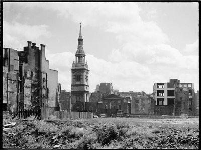 セント・メアリー・ル・ボウ教会、チープサイド、シティおよびロンドン市の郡、GLA、1941-1945。 作： Charles William Prickett