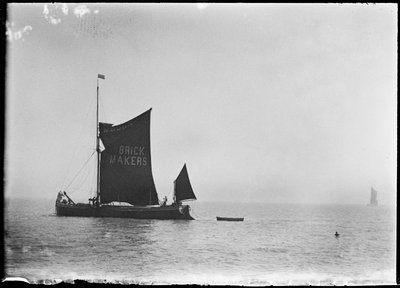 テムズ河口、1920～1940年。 作： Charles William Prickett
