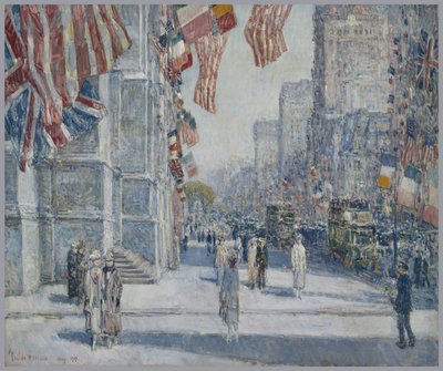 1917 年 5 月、アベニューの早朝 作： Childe Frederick Hassam