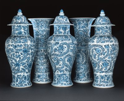 青と白の装飾品、康西時代（1662-1722）（磁器） 作： Chinese School