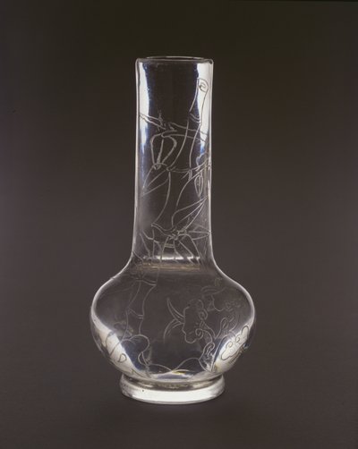 竹、霊芝の植物と岩が刻まれた瓶、乾隆の刻印と期間、1736-95（ガラス） 作： Chinese School