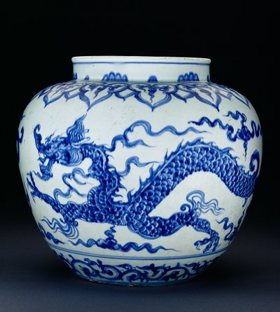 ドラゴン（磁器）で描かれた球状の瓶（176593を参照） 作： Chinese School
