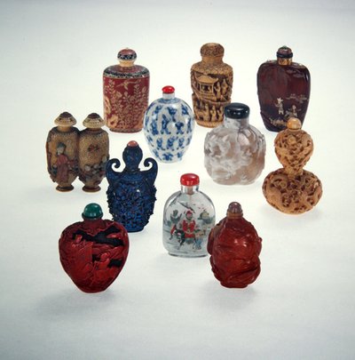 スナッフボトル 作： Ching Period Chinese School
