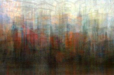活気あふれる都市のぼやけ 作： Christina Sillen