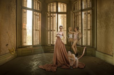  作： Christine von Diepenbroek