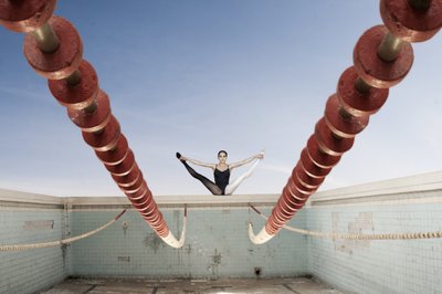優雅な分割 廃プール 作： Christine von Diepenbroek