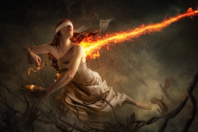  作： Christophe Kiciak