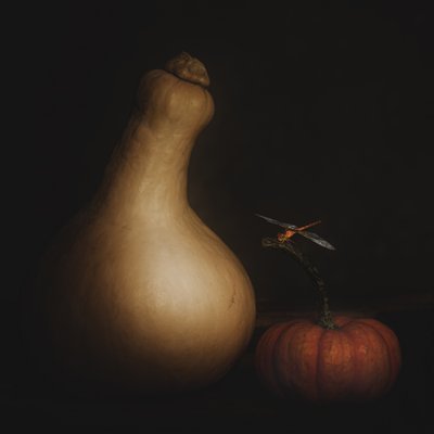  作： 