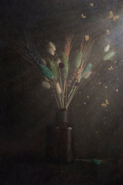  作： 