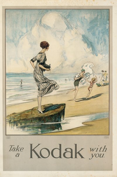 「コダックを持っていこう」、コダックの広告ポスター、1910年頃（カラーリトグラフ） 作： Claude Shepperson