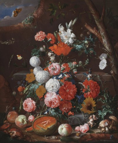 庭の石台座に生けられた花と果実の静物画 作： コルネリス・デ・ヒーム