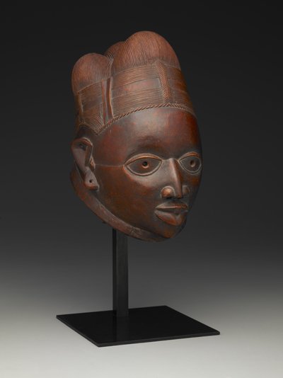 頭飾り（Ere Gelede）、19世紀後半（木） 作： Yoruba Culture