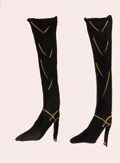 Black Boots, 2017（紙に黒のインディアインク、金のフェルトペン） 作： デイジー・ド・ヴィルヌーヴ