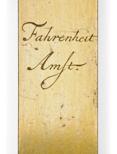 署名された温度計スケール 作： Daniel Gabriel Fahrenheit