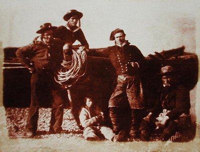 漁師（カロタイプネガからの塩紙プリント） 作： David Octavius and Adamson Robert Hill