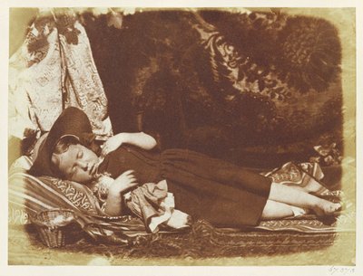 ベッドフェロー、1843-47年頃（カロタイプネガからの塩紙印刷） 作： David Octavius Hill
