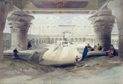 上エジプトのエドフ神殿のポルティコの下からの眺め、ルイ・ハゲ（1806-85）パブによって刻まれたエジプトとヌビアのボリュームIからのプレート32。 1846 作： David Roberts