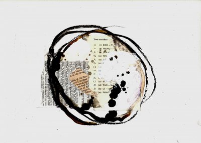 抽象的なインクの円 作： Deb Chaney
