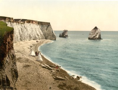 イギリス、ワイト島、フレッシュウォーターベイアーチとスタッグロック、1900年頃 作： Detroit Publishing Co.