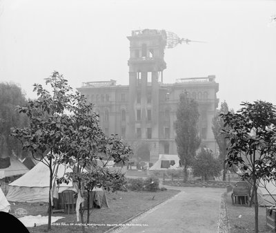 Hall of Justice, Portsmouth Square, San Francisco 作： Detroit Publishing Co.