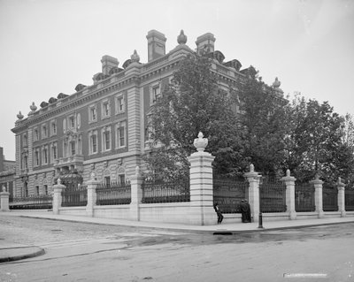 アンドリュー・カーネギーの邸宅、ニューヨーク、1903年頃 作： Detroit Publishing Co.
