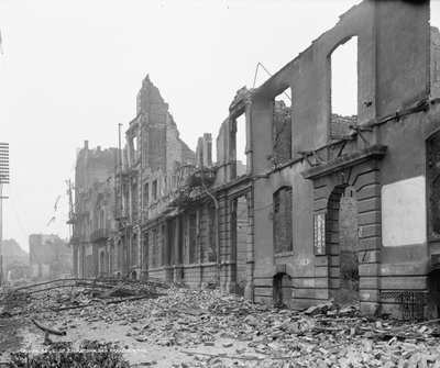 チャイナタウンの端にある廃墟、サンフランシスコ 作： Detroit Publishing Co.