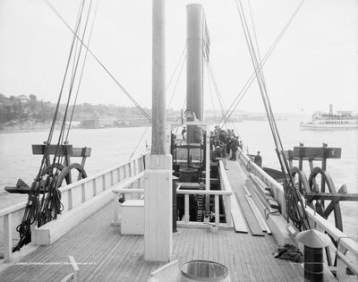 汽船クレルモン、デッキ、後方、1909年 作： Detroit Publishing Co.