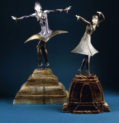 コラ、エキゾチックなダンサー、20世紀初頭（イルトとコールド塗装のブロンズ、オニキスベース） 作： Dimitri Chiparus
