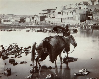 水飲み場、1880年代 作： Dmitri Ivanovich Yermakov