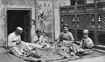職人、テントメーカーのバザー、カイロ、エジプト、c1922。 作： Donald McLeish