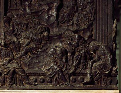 庭での礼拝、左説教壇からの詳細、ドナテッロ（1386-1466）作、聖ローレンス大聖堂、イタリア、フィレンツェ 作： Donatello