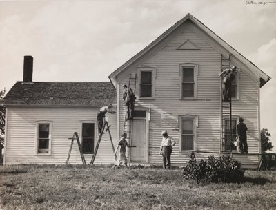 ファミリー ファームステッド、ネブラスカ州 作： Dorothea Lange