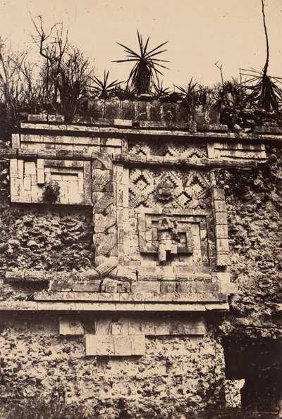 ウクスマル、インディアンの浮き彫り、尼僧の宮殿（Uxmal, Bas Relief de l