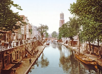 1890年から1900年までのユトレヒトのオーデグラハトを見下ろす眺め 作： Dutch Photographer