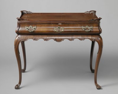 ティーテーブル、c.1750-75 作： Dutch School