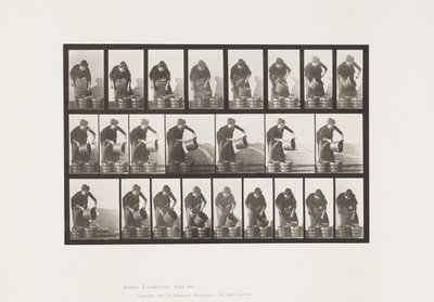 プレート403バケツの水を空にする 作： Eadweard Muybridge