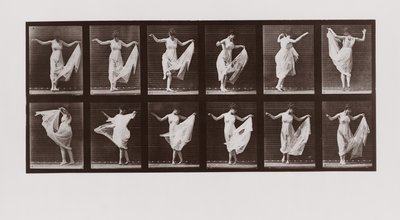 女性の踊り、アニマルロコモーションからのプレート107、1887 作： Eadweard Muybridge