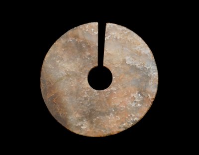 イヤリング、ペアの1つ、紀元前8〜7世紀 作： Eastern Zhou Dynasty Chinese School