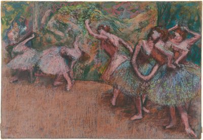 バレエシーン、c.1907（緑がかった透明なトレーシングペーパーにパステル） 作： Edgar Degas