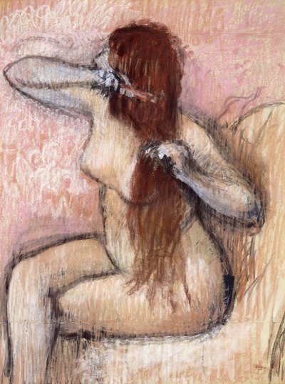 彼女の髪をアレンジする裸の着席の女性。裸の女性が座って髪をとかす 作： Edgar Degas