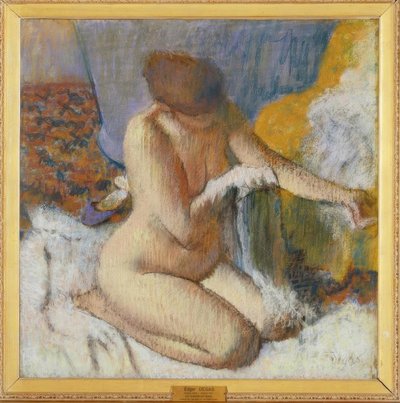 お風呂のあと裸 作： Edgar Degas